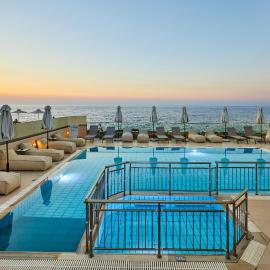 Mila Sissi Bay Hotel，位于锡西的酒店