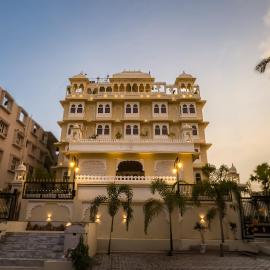 Tripli Regalia Mayur Palace,位于乌代浦的酒店