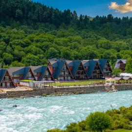 Asal Riverside Pahalgam,位于帕哈尔加姆的酒店
