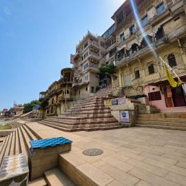 Hotel Sita Wake Up to the Ganges in the Spiritual Heart of Varanasi,位于瓦拉纳西的酒店