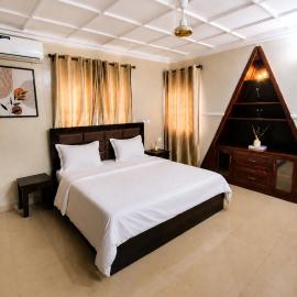 The Whale Inn Barnawa Central Kaduna South，位于卡杜纳的酒店