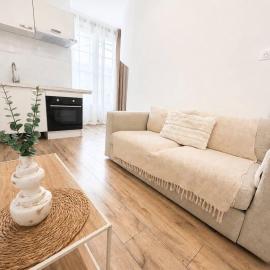 Appartement Lumineux parking privé，位于盖雷的酒店