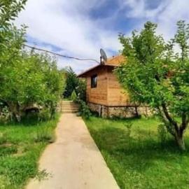 Saghbine bungalows，位于‘Ayn Zubdah的酒店