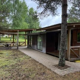 Razna Lake House，位于Astici的酒店