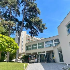 Kurzentrum Ludwigstorff GmbH，位于Bad Deutsch Altenburg的酒店
