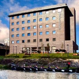 Holiday Inn Express San Sebastian - Errenteria by IHG,位于伦特里亚的酒店