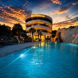 Navis Suites & Spa，位于曼德雷的酒店