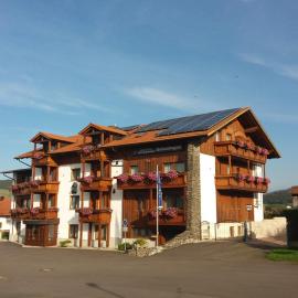 Genusshotel Hohenbogen GARNI，位于诺伊基兴的酒店