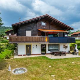 Ferienwohnung Spatzennest，位于阿尔拉赫的酒店