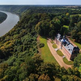 Chateau Du Landin，位于Le Landin的酒店