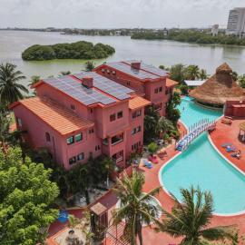 Nílu Cancun Zona Hotelera by Selina,位于坎昆的酒店