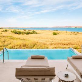 Kali Thea pool residences，位于Néa Koútali的酒店