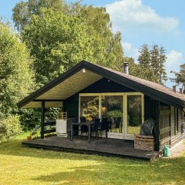Lovely Home In Jægerspris With Wifi