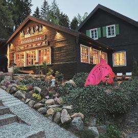 Hotel & Restaurant Rhönhäuschen，位于伦山前比绍夫斯海姆的酒店