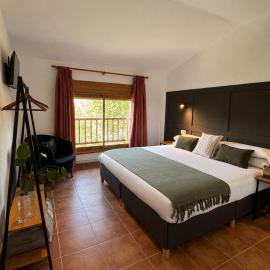 Hotel Supermolina，位于拉莫利纳的酒店