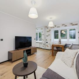Luxury Haapsalu City Centre Apartment with Männisalu Country Spa option，位于哈普萨卢的酒店