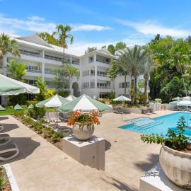 Alamanda Palm Cove by Lancemore，位于棕榈湾的酒店