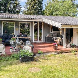 2 Bedroom Cozy Home In Eskebjerg，位于伊斯科博约格的酒店