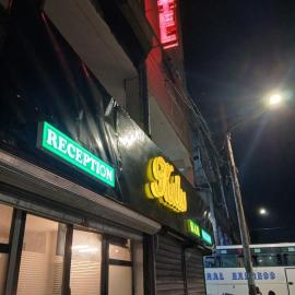 Kalis Hotel，位于杜阿拉的酒店