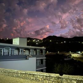 Djabraba's Chez Marco et Maria，位于Garça的酒店