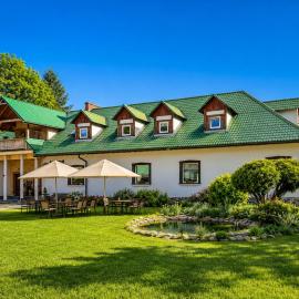 Latarnia Wagabundy Bieszczady，位于Wola Michowa的酒店