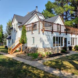 Spearfish Cottages，位于斯皮尔菲什的酒店