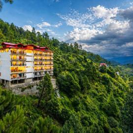 Kavin - The Chail Resort