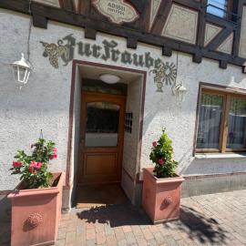 Gasthaus Zur Traube，位于巴哈拉赫的酒店