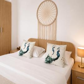 Fly Airport Residences & Therme-SELF CHECK-IN，位于奥托佩尼的酒店