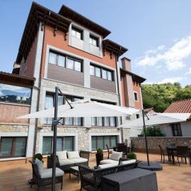 Hotel La Casona de Llerices，位于Llerices的酒店