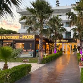 Resort Freskia，位于维利波吉的酒店