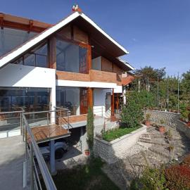 Hosteria Chyrywasy Home，位于伊瓦拉的酒店