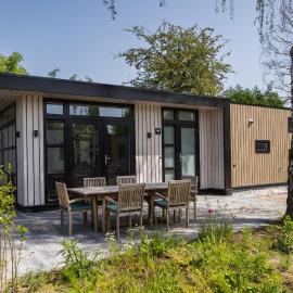 Lodge 44 | 6 persoons chalet in Zennewijnen，位于Zennewijnen的酒店