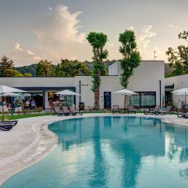 Eden Village Lago Maggiore，位于多尔梅莱托的酒店