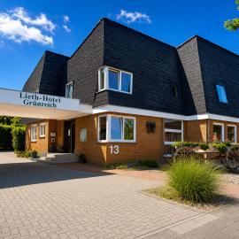 Lieth-Hotel-Grünreich，位于巴特法灵博斯特尔的酒店
