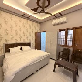 Hotel Drip inn JNK，位于勒克瑙的酒店