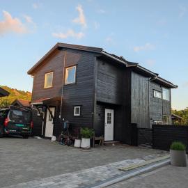 Kongleveien 11C，位于桑内斯的酒店