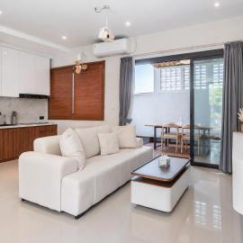 Kyzen Stay - Jacuzzi home near ferry terminal，位于Pulau Sembakau Kecil的酒店