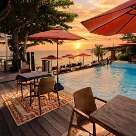 Sunset Beach Hotel - Adults Only，位于哈林海滩的酒店