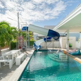 พลอยพูลวิลล่า ชะอำ 1 Ploy Poolvilla Cha-am 1，位于七岩的酒店