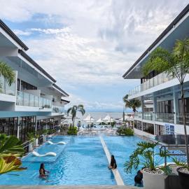 The Villa Rosal Beach IGaCoS Corporation，位于萨马尔的酒店
