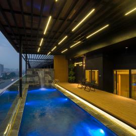 BBQ Hotel Lạng Sơn with Swimming Pool，位于谅山的酒店