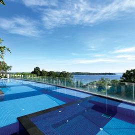 Village Hotel Changi by Far East Hospitality，位于新加坡的酒店