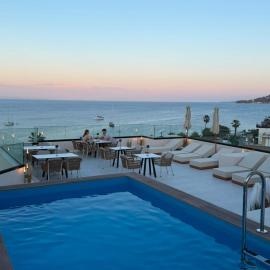 Palatino Hotel，位于扎金索斯镇的酒店