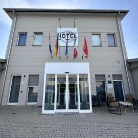 Confidence Hotel Viadana，位于Viadana的酒店
