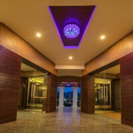 Saubhagya Inn International,位于Pen的酒店