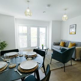 NEW Luxury South Manchester Flat，位于汉德福斯的酒店