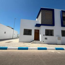 Mini Villa Azur - Bord de Mer，位于Driouch的酒店