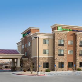 Holiday Inn Express & Suites Truth or Consequences by IHG - Newly Renovated，位于特鲁斯康西昆西斯的酒店