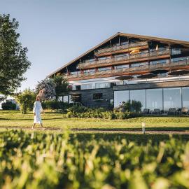 Wellnesshotel Linde，位于苏尔茨贝格的酒店